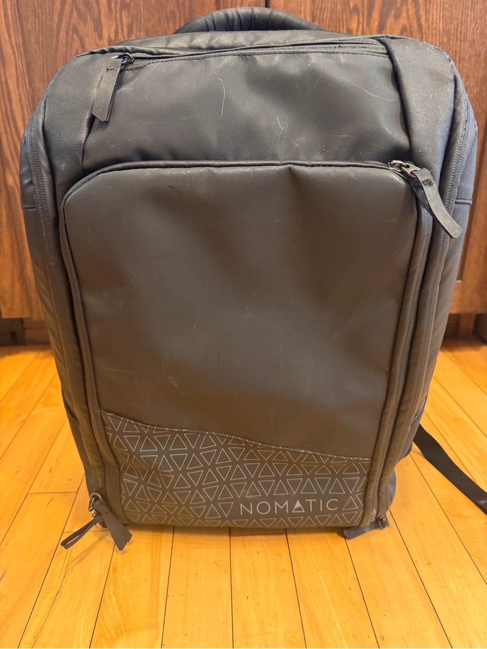 Nomatic Black Everyday Travel Pack